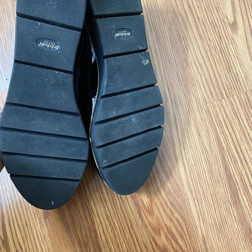 Dr. Scholl’s Be Energized Webster Loafer. Suede/Patent slip-on loafer. Size 8.5 - Picture 4 of 4